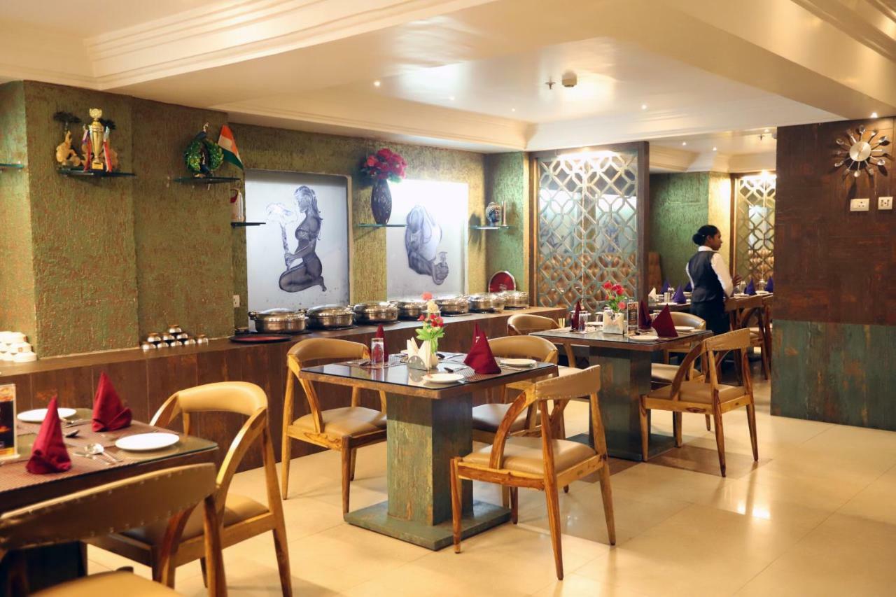 โรงแรมราทา รีเจนซี Rourkela ภายนอก รูปภาพ
