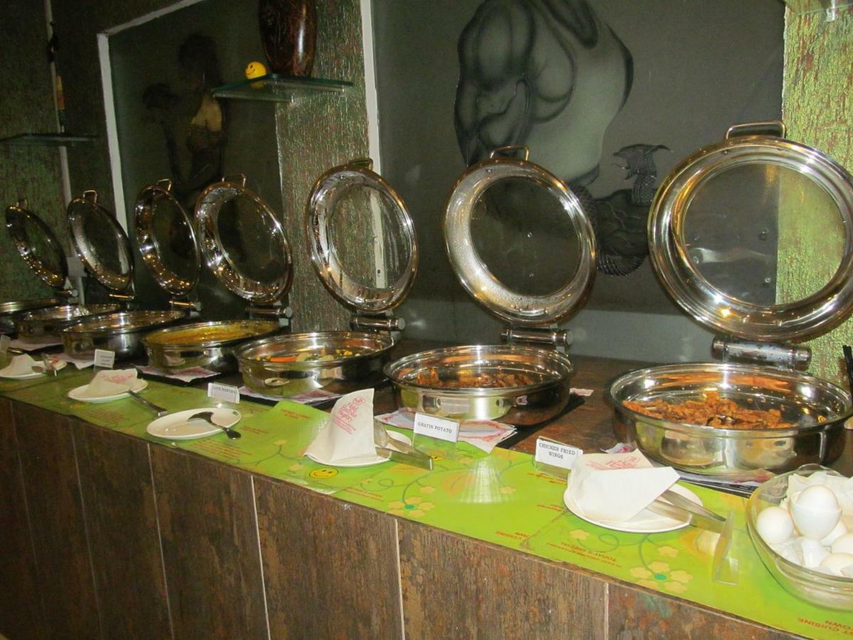 โรงแรมราทา รีเจนซี Rourkela ภายนอก รูปภาพ