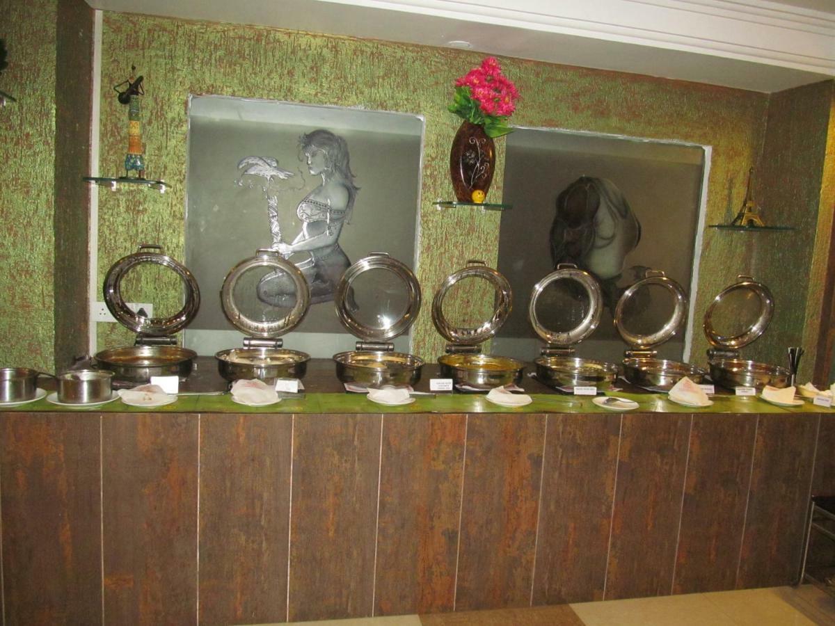 โรงแรมราทา รีเจนซี Rourkela ภายนอก รูปภาพ